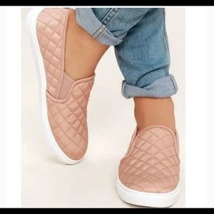 Steve Madden Slip On Sneakers Pink Quilted Size 7.5 Womens